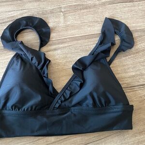 NWT Aerie ruffle triangle bikini top black size M